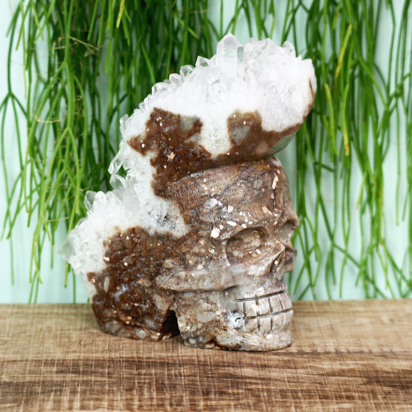 Kwarts cluster skull