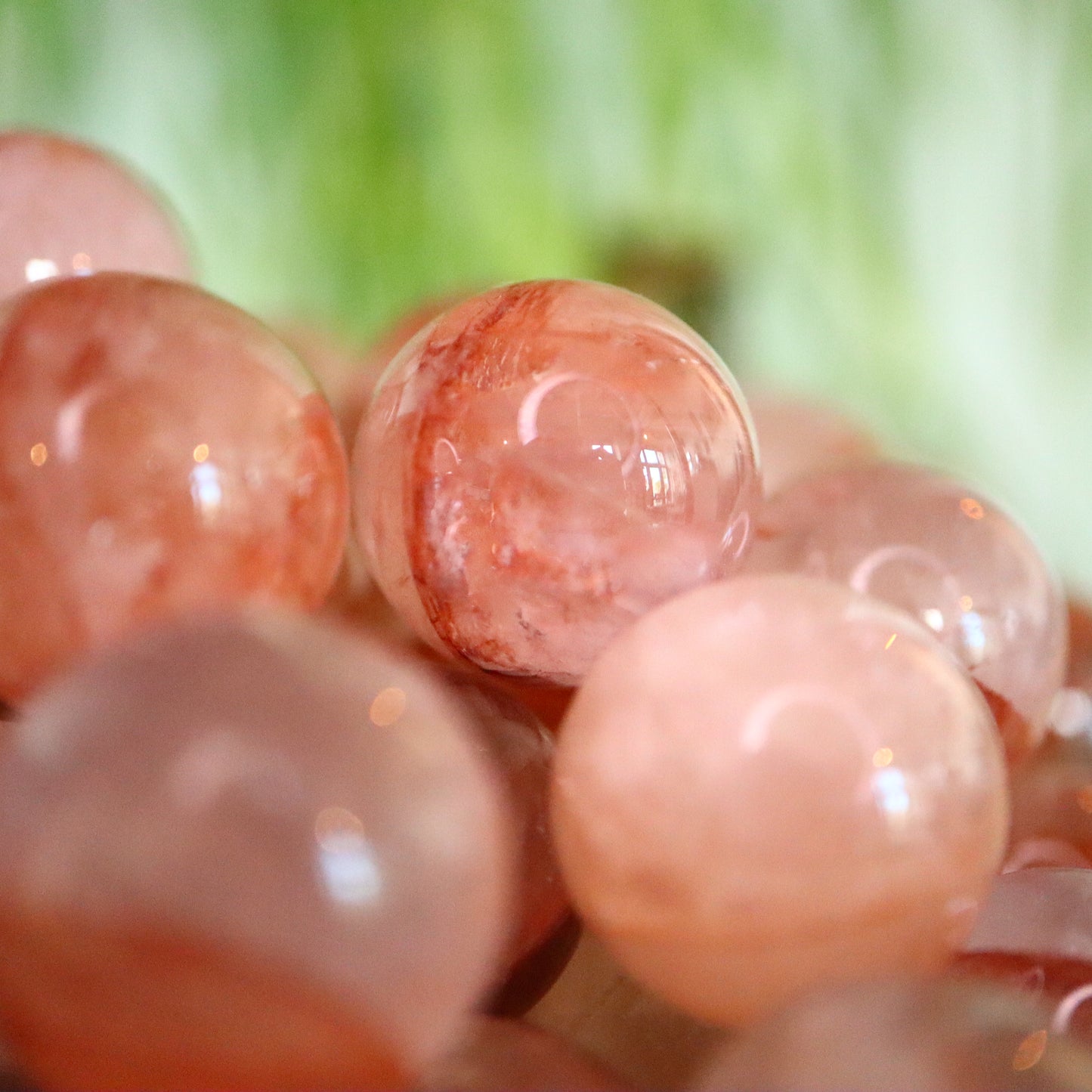 Hematoide kwarts mini sphere ‘’ Red Healer/vuurkwarts ''