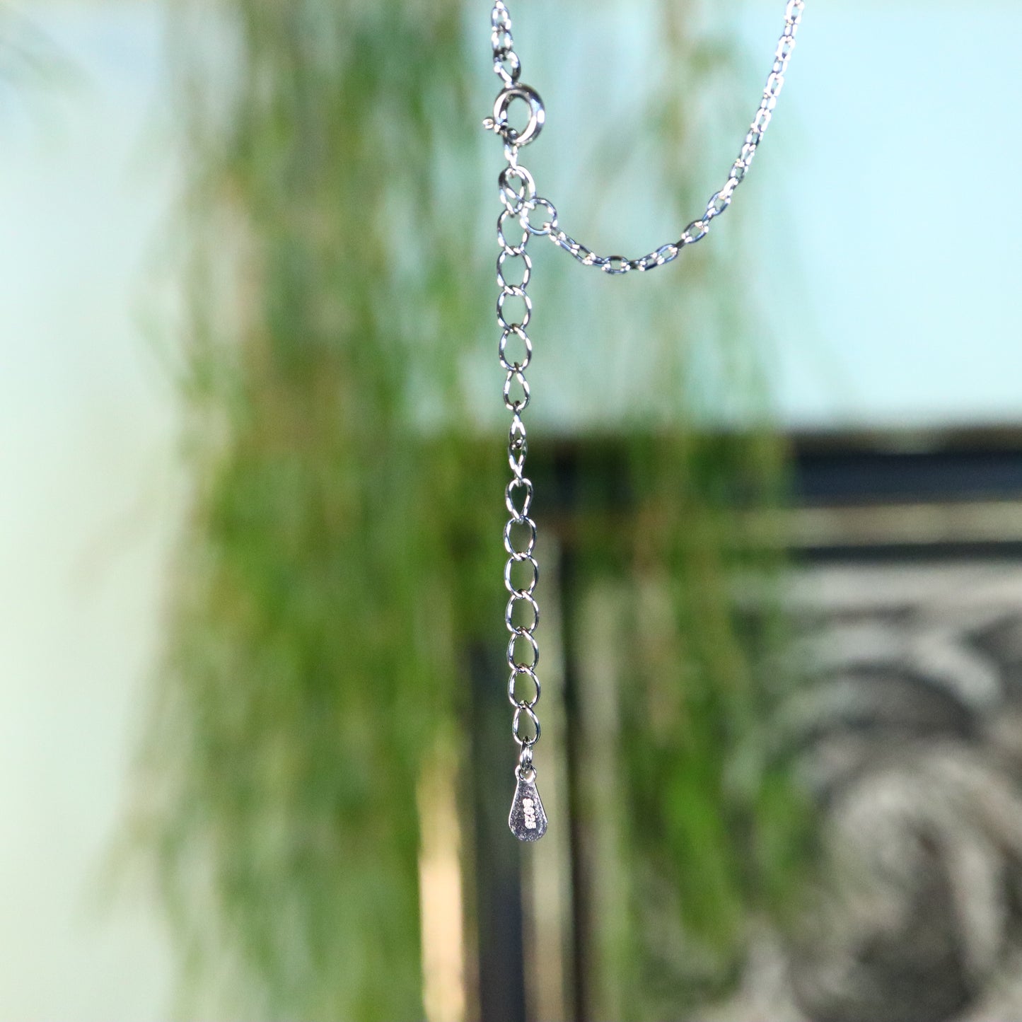 Maansteen zon verzilverd met ketting