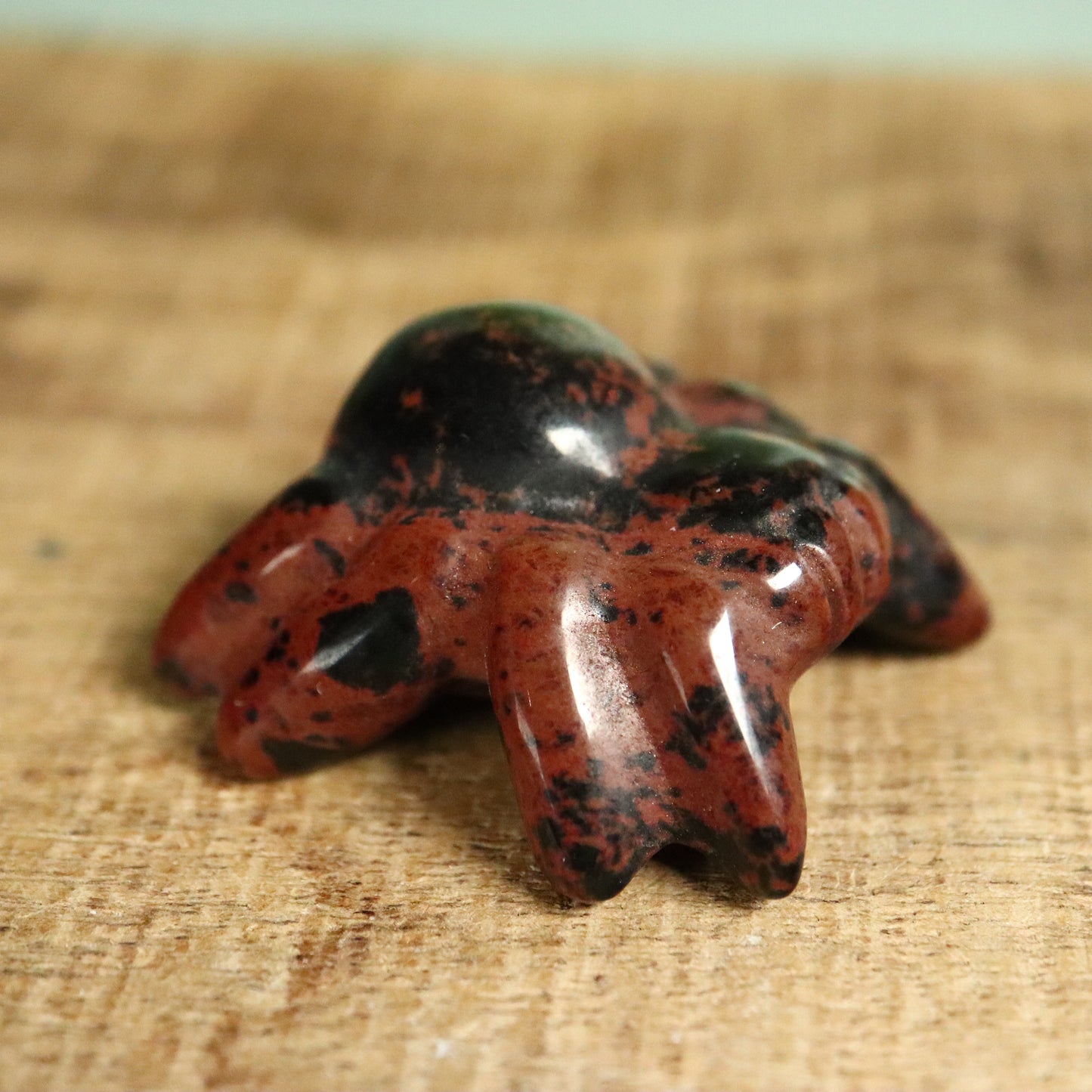 Spin mahonie obsidiaan