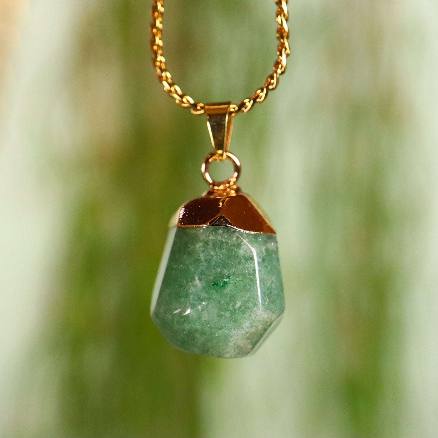 groene aventurijn hanger goud metaal