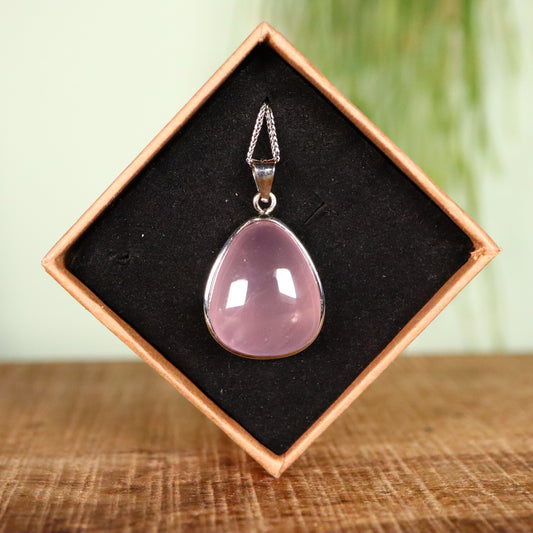 Rozenkwarts hanger 915 zilver
