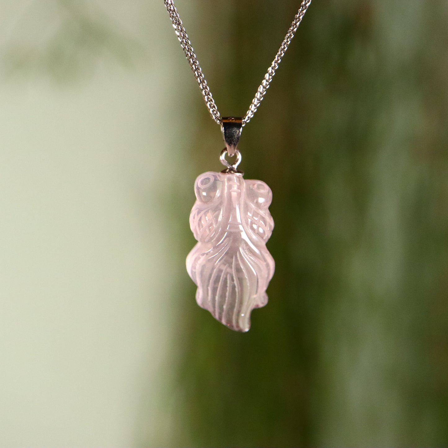 Rozenkwarts goudvis hanger 915 zilver